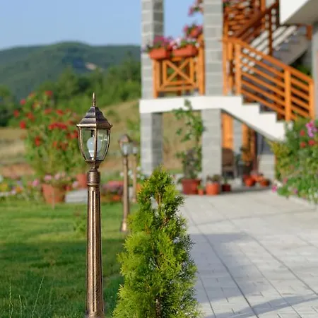 Hotel Alpine Garden Simitli