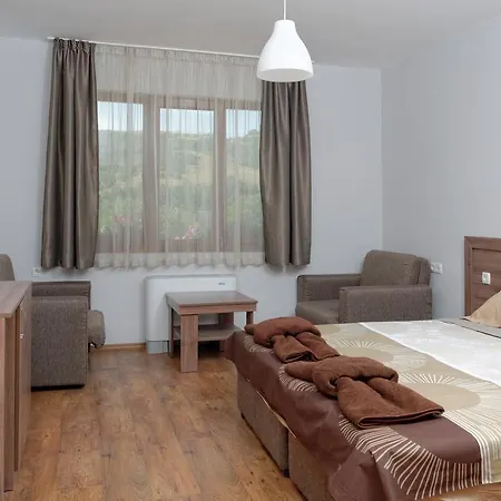 Hotel Alpine Garden Simitli